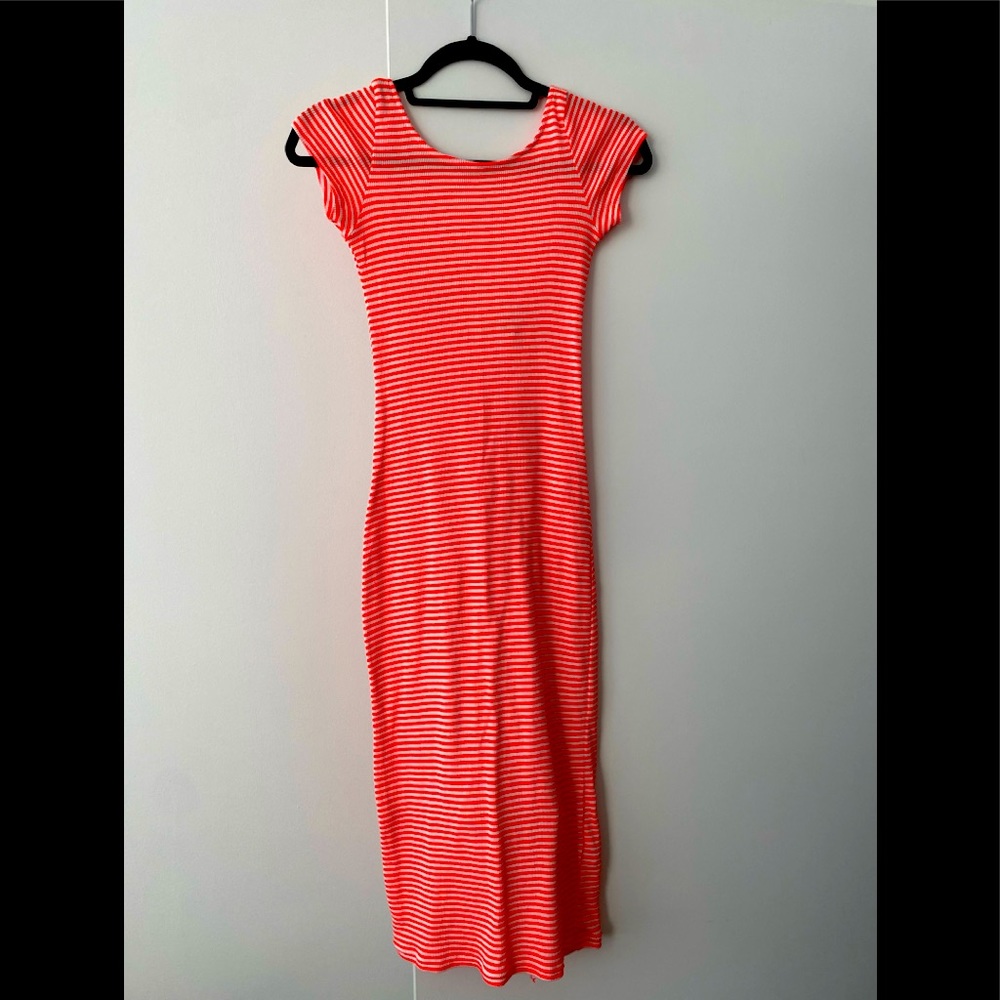 ZARA ORANGE AND WHITE STRIPED DRESS